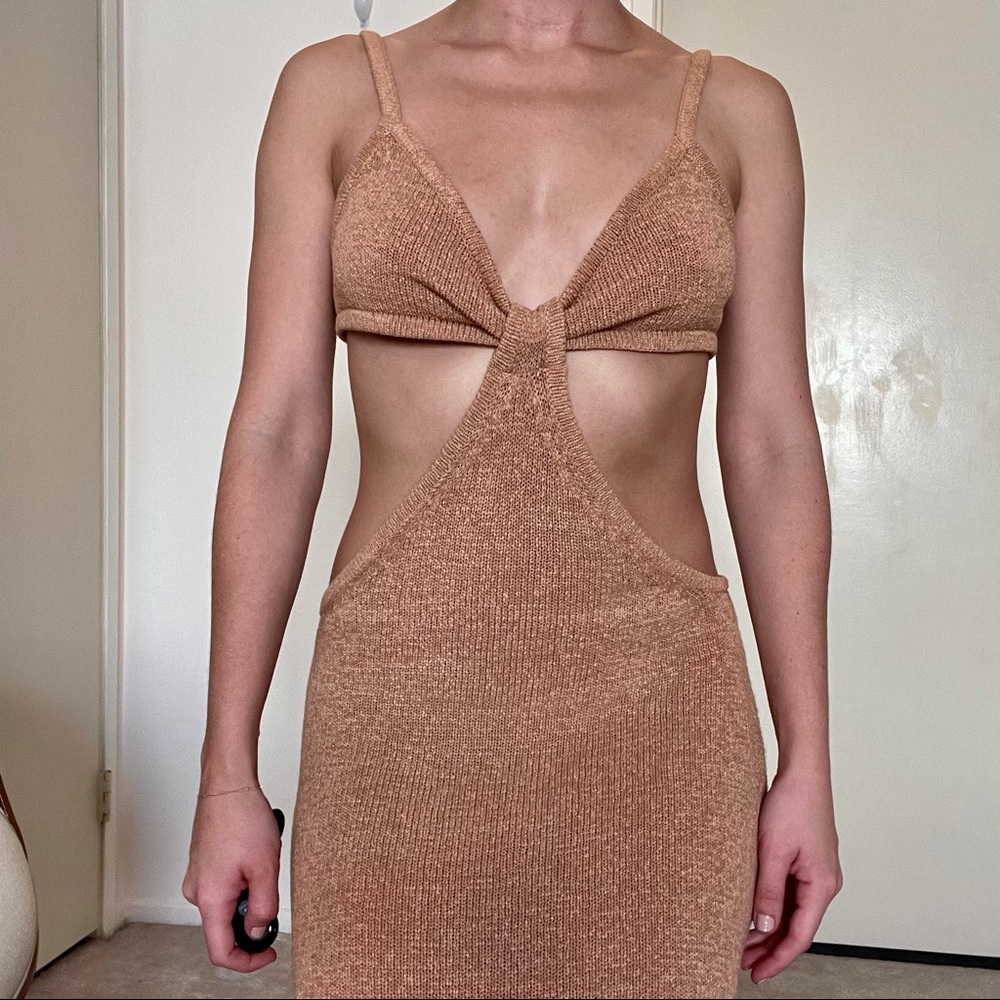Cutout Tan Trendy Maxi Dress - size s